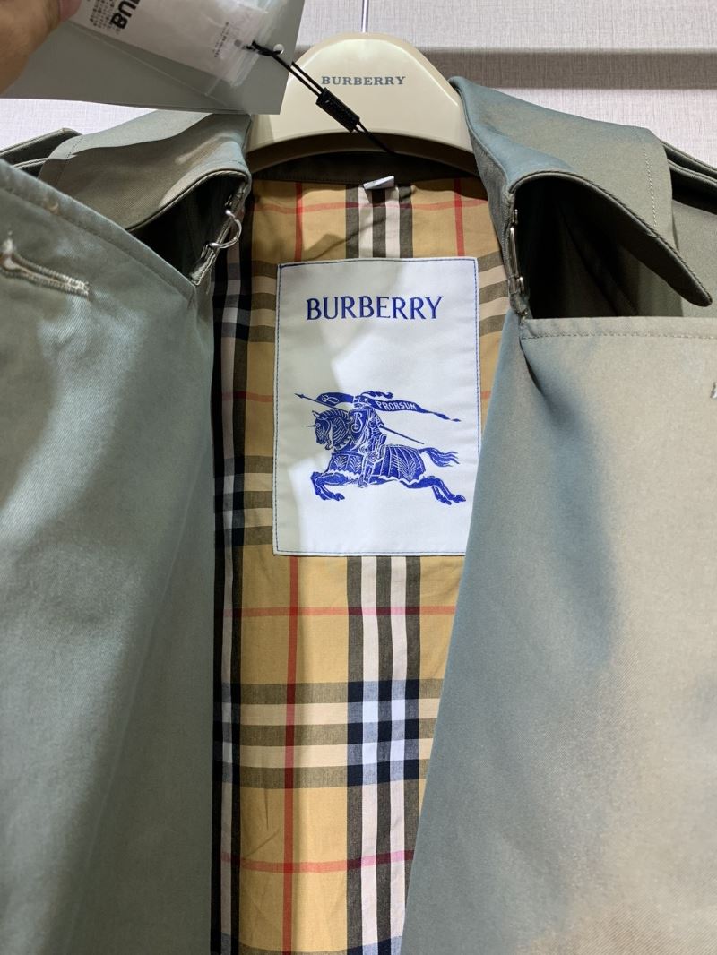 Burberry Outwear